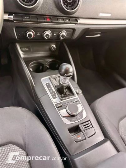 A3 1.4 TFSI Sedan Attraction 16V