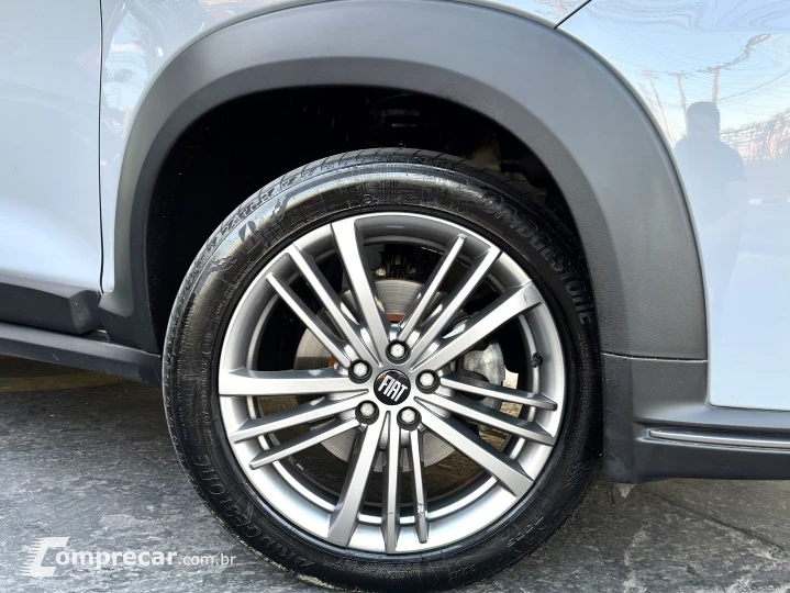 FASTBACK 1.0 TURBO 200 FLEX CVT