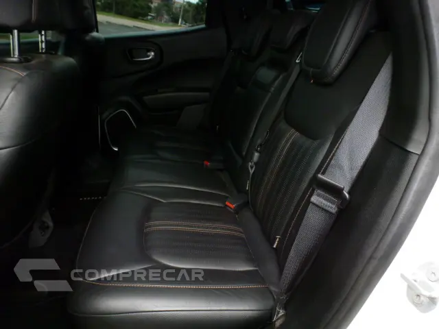 TORO 2.0 16V Turbo Volcano 4X4