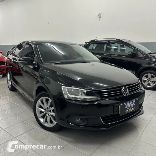 JETTA Highline 2.0 TSI 16V 4p Tiptronic