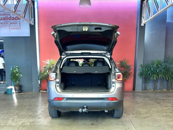 COMPASS 2.0 16V DIESEL LONGITUDE 4X4 AUTOMÁTICO