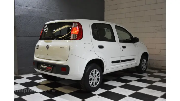 UNO - 1.0 EVO VIVACE 8V 4P MANUAL