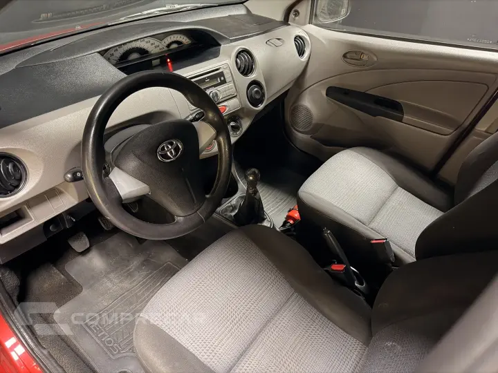 ETIOS 1.3 XS 16V FLEX 4P MANUAL