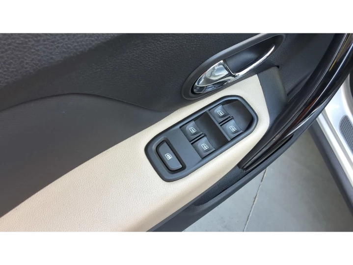 STEPWAY ICONIC FLEX 1.6 16V AUTOMATICO