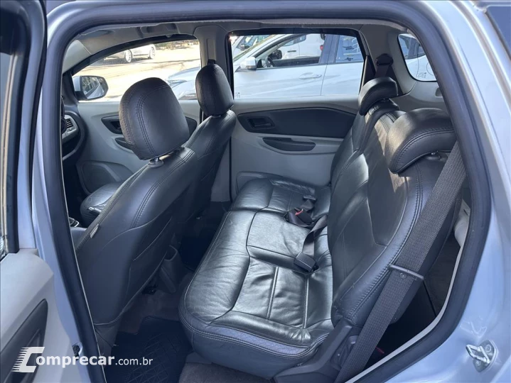 SPIN 1.8 LT 8V FLEX 4P MANUAL
