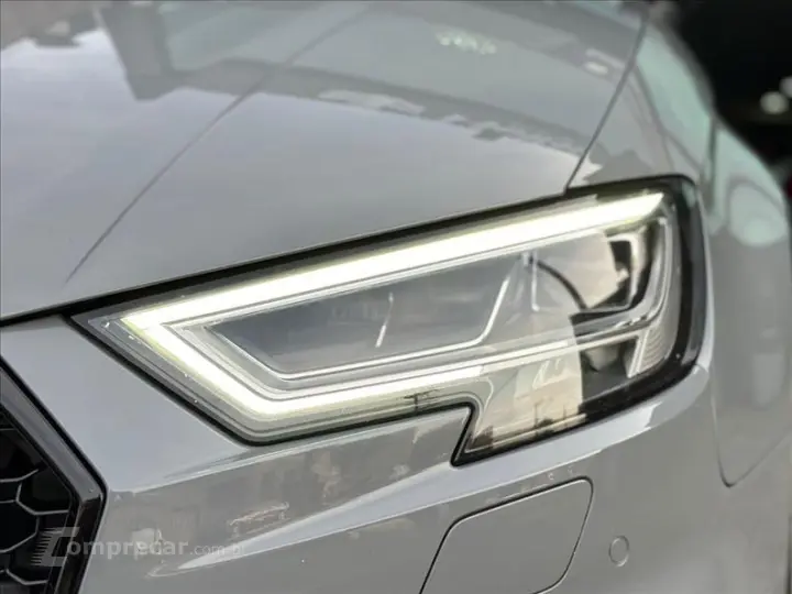 RS3 2.5 TFSI Sedan Quattro