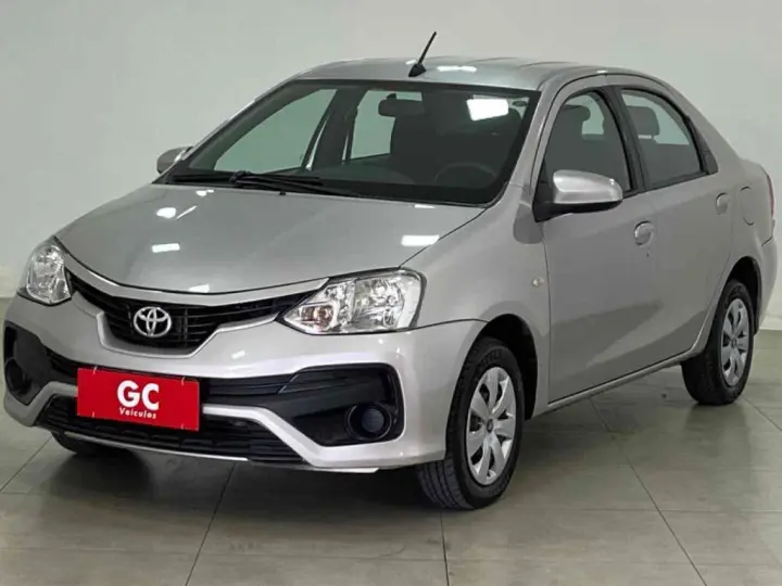 ETIOS 1.5 XS SEDAN 16V FLEX 4P AUTOMÁTICO