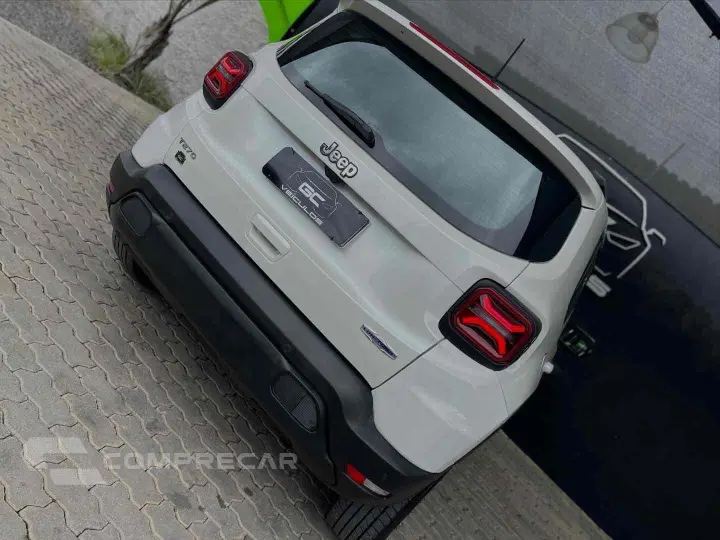 RENEGADE 1.3 T270 TURBO FLEX LONGITUDE AT6