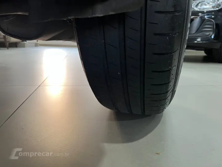 VOYAGE 1.6/1.6 City  Mi Total Flex 8V 4p