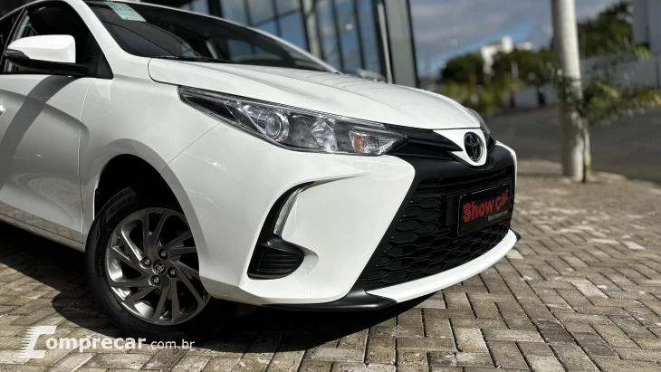 YARIS 1.5 16V Sedan XS