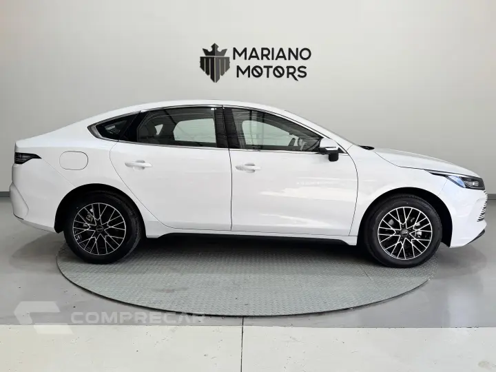 KING 1.5 DM-I PHEV GS AUTOMÁTICO