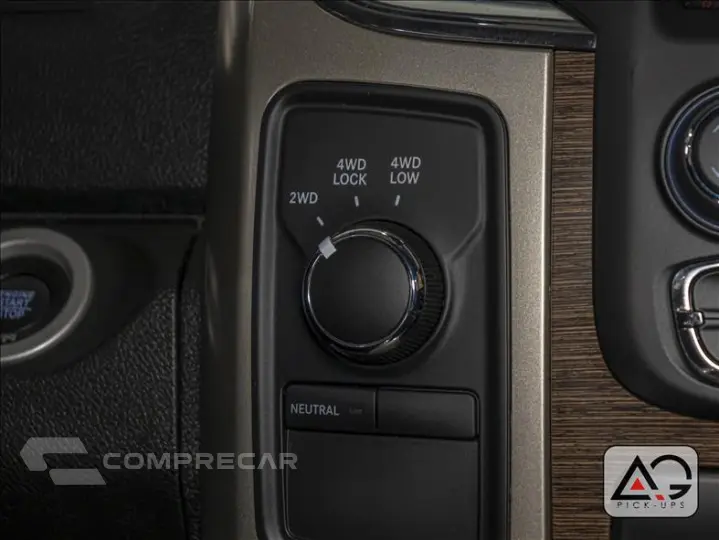 2500 6.7 Laramie 4X4 CD I6 Turbo