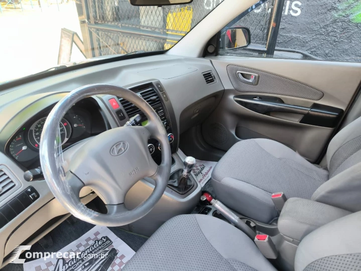 TUCSON 2.0 GL 2WD 16V