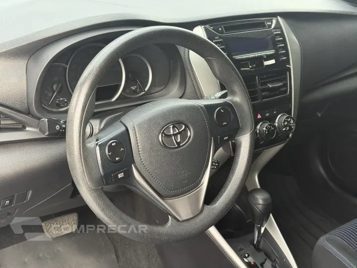 YARIS 1.3 16V FLEX XL LIVE MULTIDRIVE