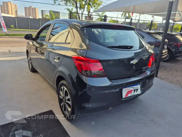 Onix Hatch 1.4 4P FLEX LTZ AUTOMÁTICO