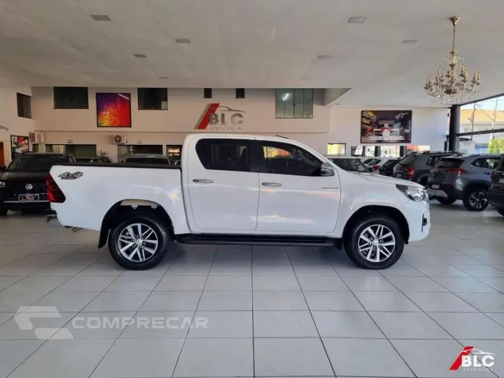 HILUX 2.7 SRV CD 4X4 AT