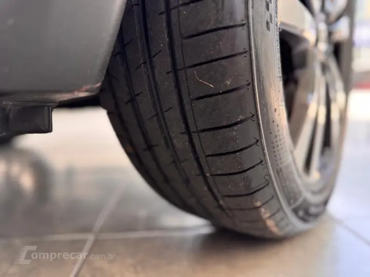 KICKS Exclusive 1.6 16V Flex Aut.