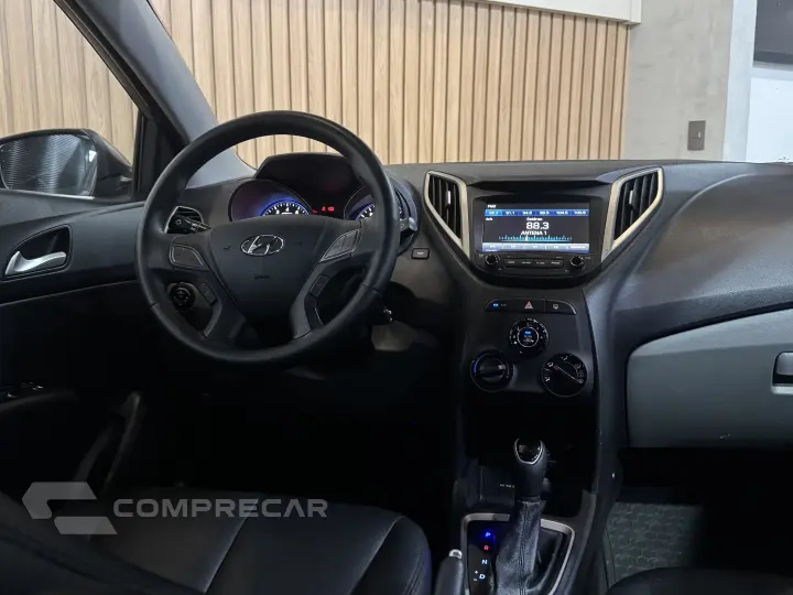 HB20S 1.6 COMFORT PLUS 16V FLEX 4P AUTOMÁTICO
