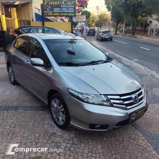 CITY Sedan LX 1.5 Flex 16V 4p Aut.
