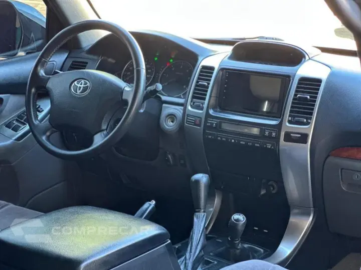 LAND CRUISER PR