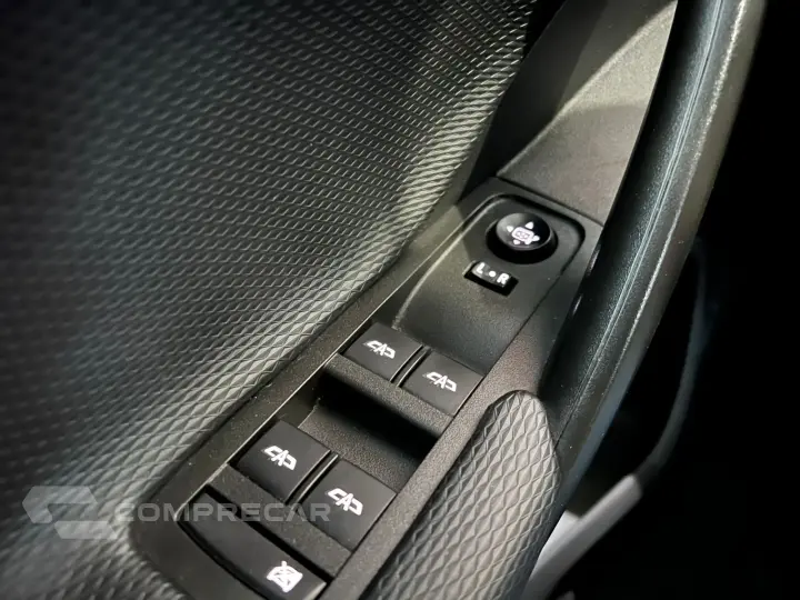 TRACKER 1.0 TURBO FLEX LT AUTOMÁTICO