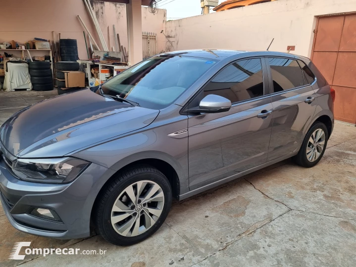 Volkswagen - POLO 1.0 200 TSI Comfortline