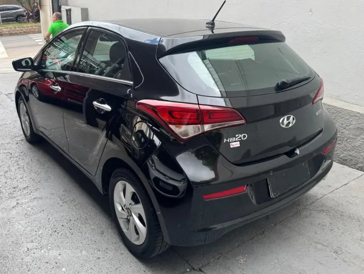 HB20 1.6 Premium 16V