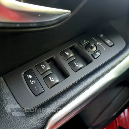 V40