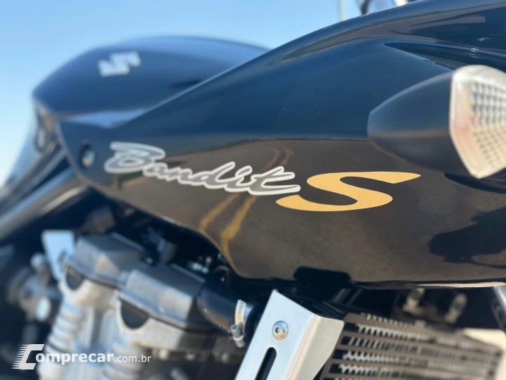 BANDIT 650S
