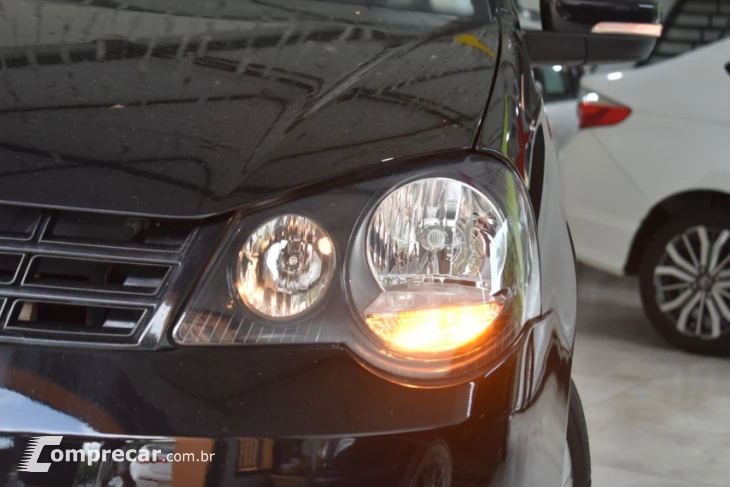 POLO 1.6 MI 8V