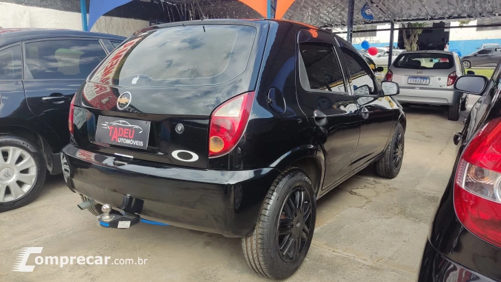 CELTA 1.0 MPFI Life 8V