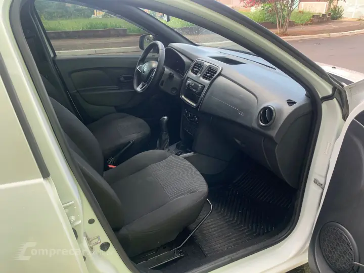 LOGAN 1.0 12V SCE Life