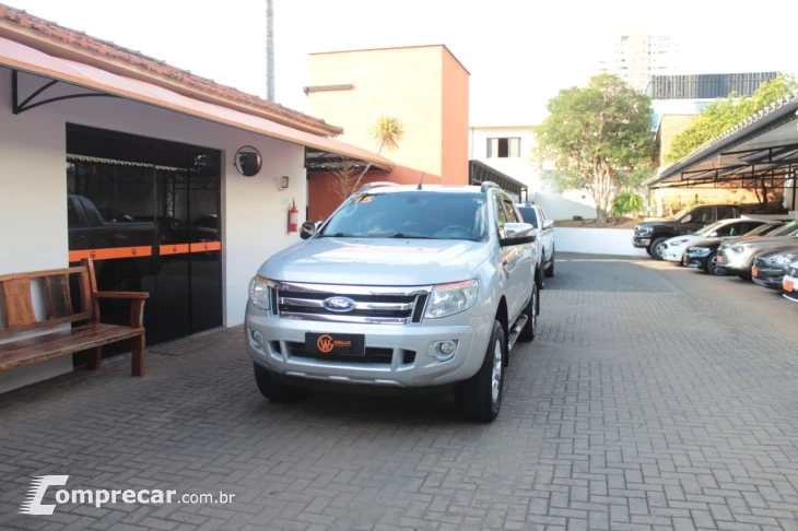 Ranger 3.2 20V CABINE DUPLA 4X4 LIMITED TURBO DIESEL AUTOMÁT
