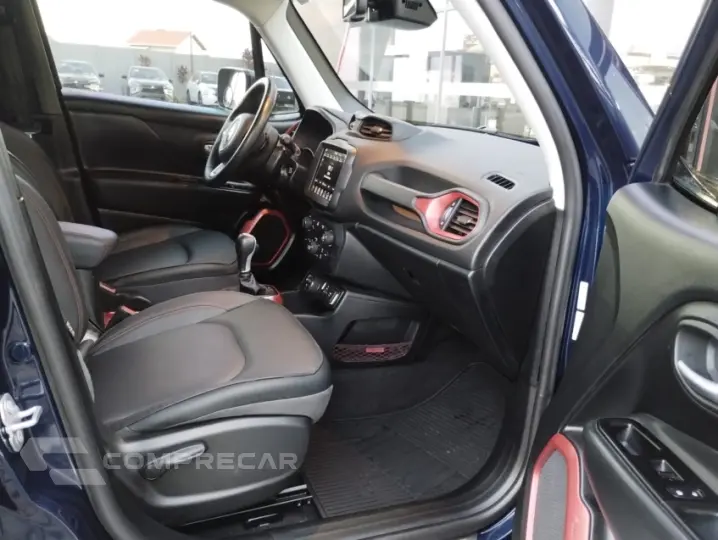 RENEGADE 2.0 16V Turbo Trailhawk 4X4