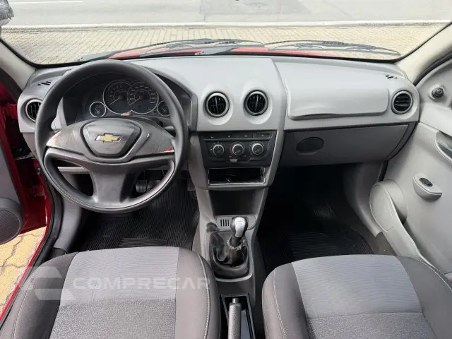 PRISMA - 1.4 MPFI LT 8V 4P MANUAL