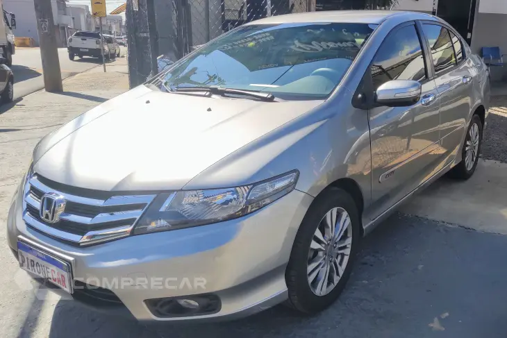 CITY 1.5 EX Sedan 16V