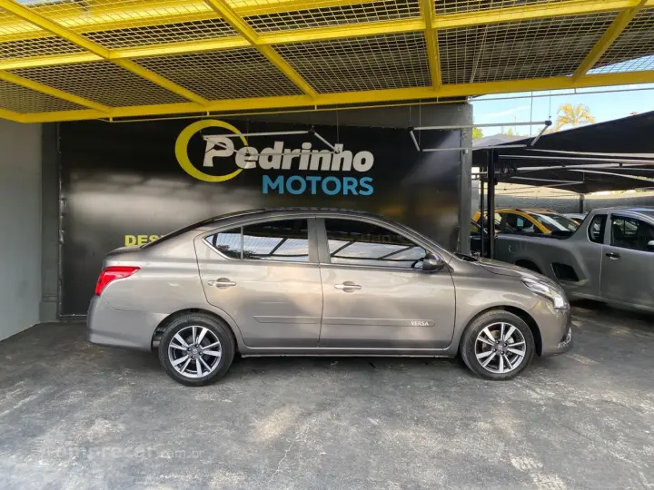 Versa Sedan 1.6 16V 4P SL FLEX XTRONIC AUTOMÁTICO CVT