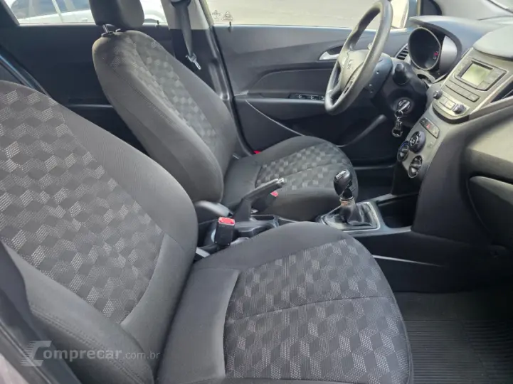 HB20 1.6 Comfort Plus 16V