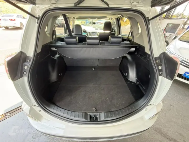 RAV4 2.0 TOP 4x2 16V Aut.