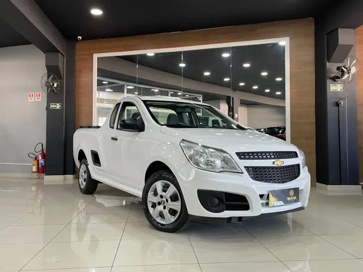 MONTANA 1.4 MPFI LS CS 8V FLEX 2P MANUAL