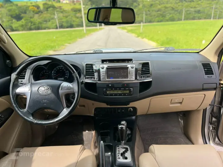 HILUX SW4 3.0 SRV 4X4 7 Lugares 16V Turbo Intercooler