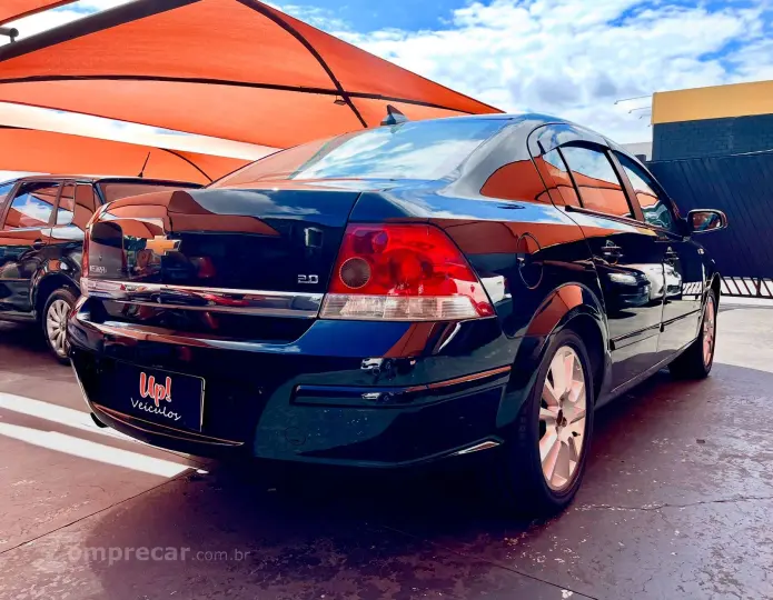 VECTRA 2.0 MPFI Elegance 8V