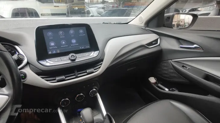 ONIX 1.0 Turbo Plus Premier