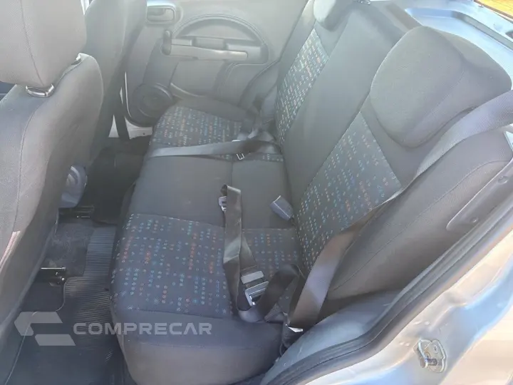 UNO 1.0 EVO Vivace 8V