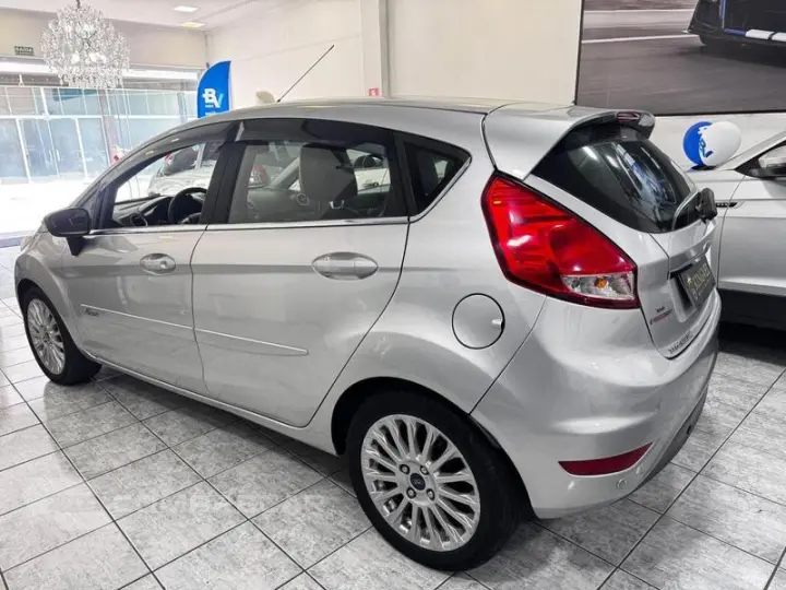 FIESTA HA 1.6L TI A