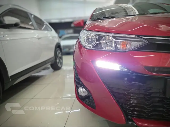 YARIS 1.5 16V FLEX XLS CONNECT MULTIDRIVE