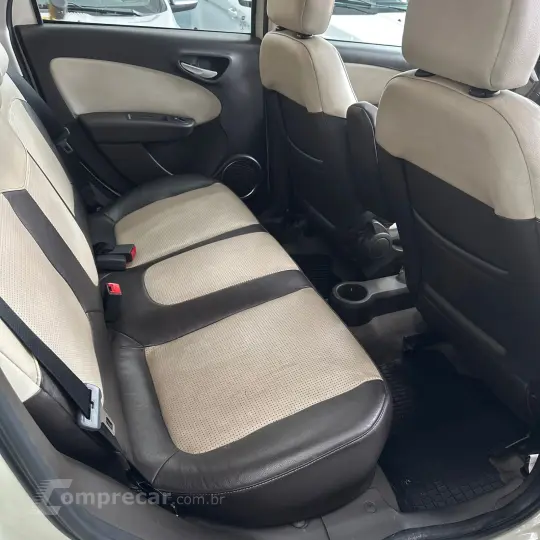 Grand Siena ESSEN.SUBLIME Dual. 1.6 Flex