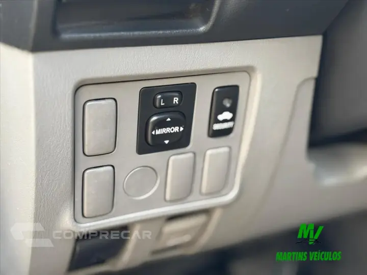 HILUX 3.0 SRV 4X4 CD 16V TURBO INTERCOOLER DIESEL