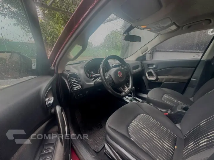 TORO 1.8 16V EVO Freedom AT6