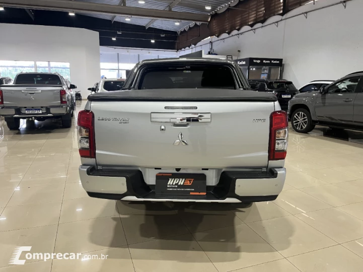 L200 TRITON 2.4 16V Turbo Sport HPE CD 4X4